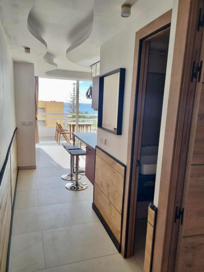 The White Waves Tf Holiday Apartment Las Americas ปลายา ฟัญญาเบ ภายนอก รูปภาพ